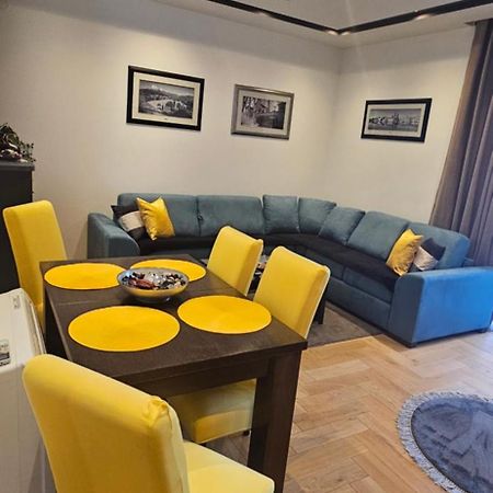 Apartment M Требинье Экстерьер фото