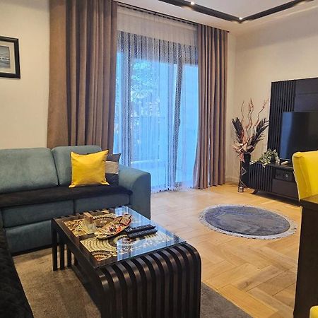 Apartment M Требинье Экстерьер фото